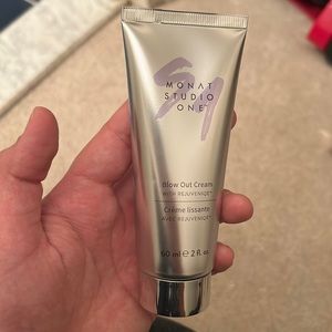 Monat Blow Out Cream Travel Size